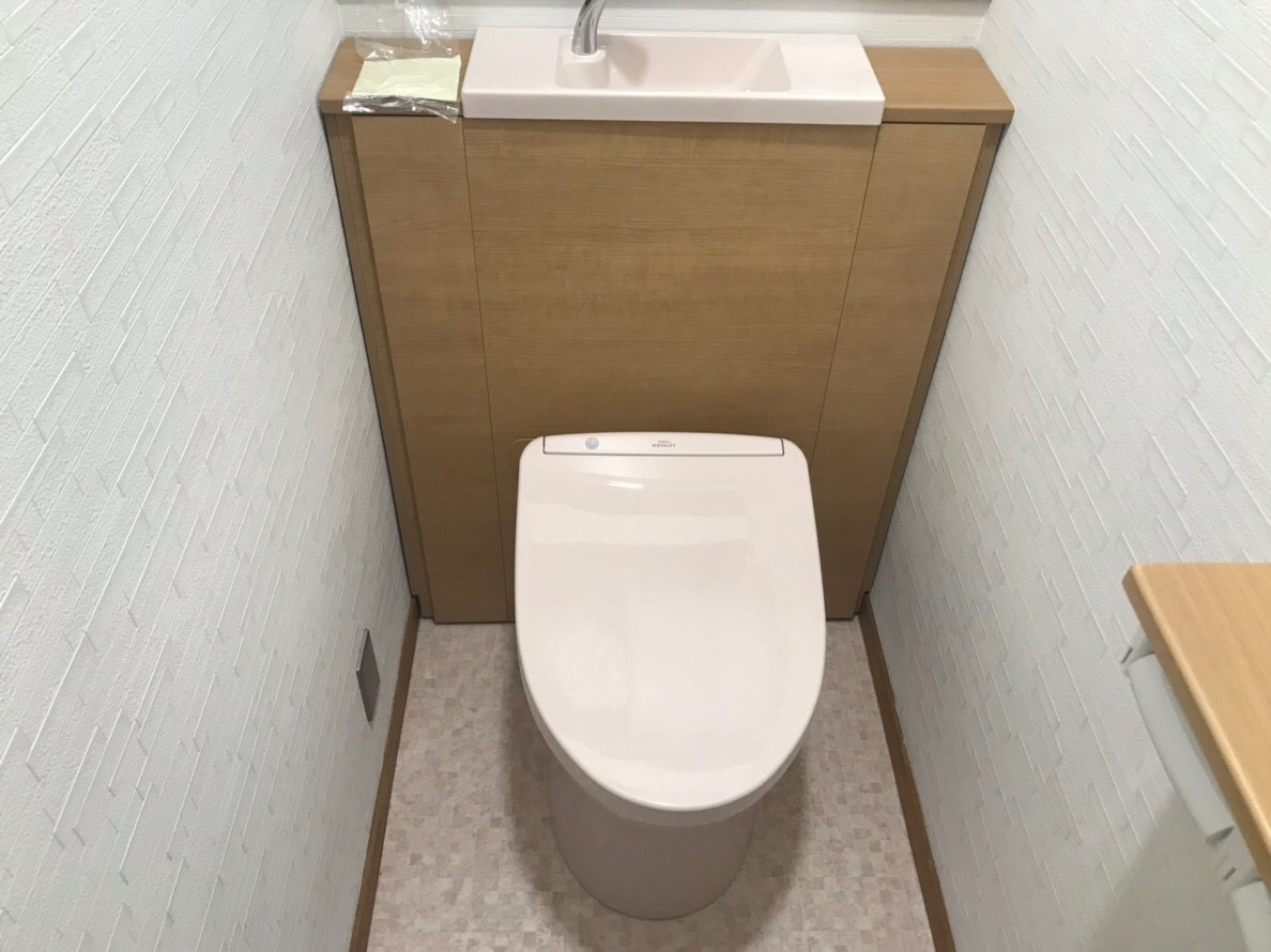 トイレリフォーム(TOTOレストパルI型)｜会社ブログ｜有限会社 エミシア｜広島市で外壁塗装・外壁リフォーム・屋根