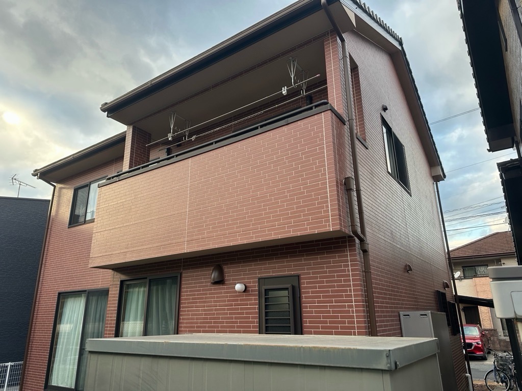 築18年住宅の外壁塗装・ベランダ防水工事｜ドレスアップアートDS-223施工事例