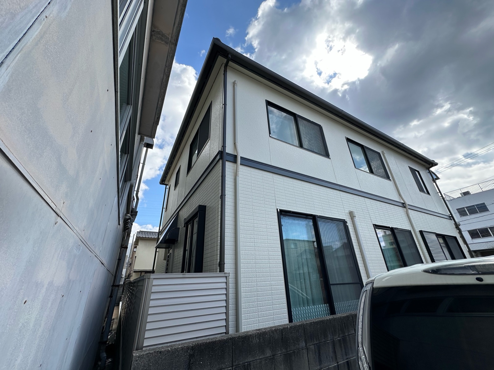 広島市｜戸建住宅 外壁塗装・雨樋交換工事｜高耐久塗料ルミステージで外観リフレッシュ