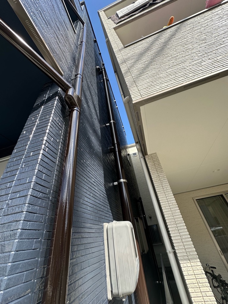 広島市にて屋根・外壁塗装工事｜ルミステージで高耐久＆高級感のある外観へリフレッシュ